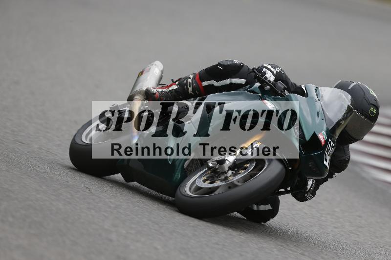 /37 09.08.2026  Pluess Motosport ADR/Freies Fahren/88